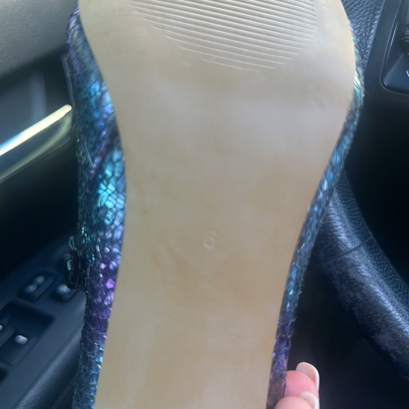 💜💚💙Size 6-BETSEY JOHNSON OMBRÉ Heeled Boots- Never Worn-Unique LIKE U!Shimmer - Picture 9 of 9